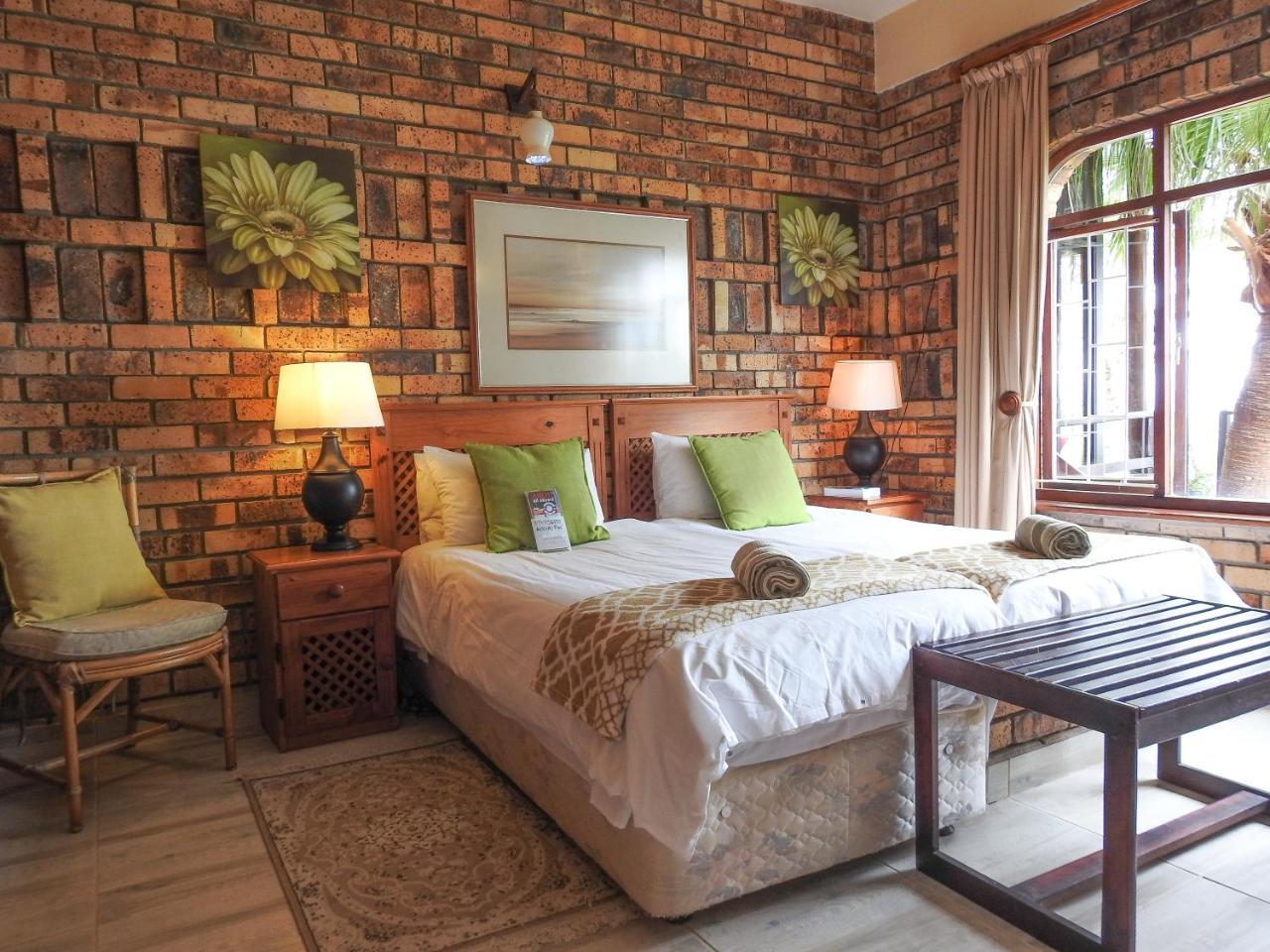 Mossel Bay Guest House Exterior photo